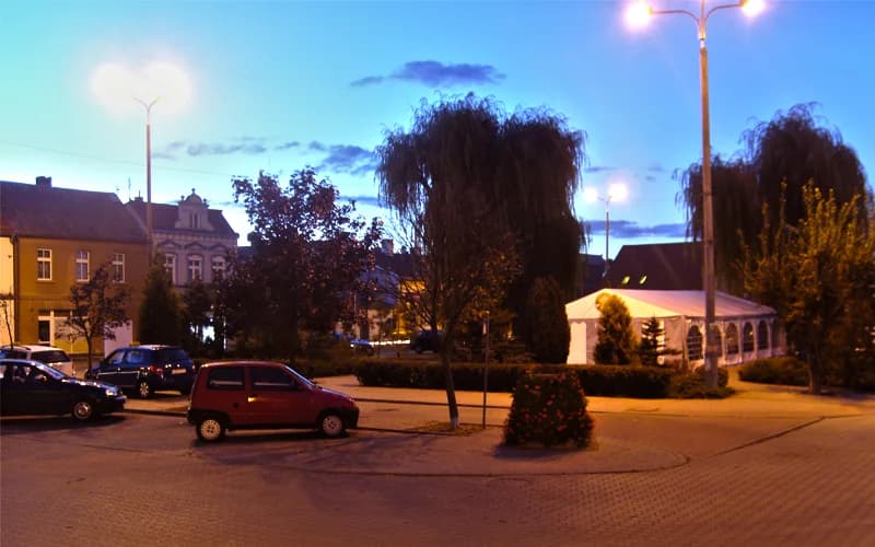 Plac Jana Pawła II w Solcu Kujawskim, mieście dzieciństwa Ireny Santor
